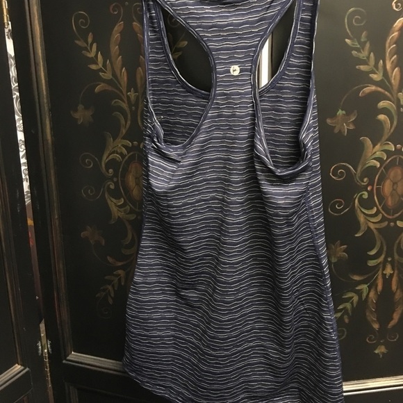 Navy Combo 90 Degree by Reflex Tank Top Size Small - Picture 3 of 4